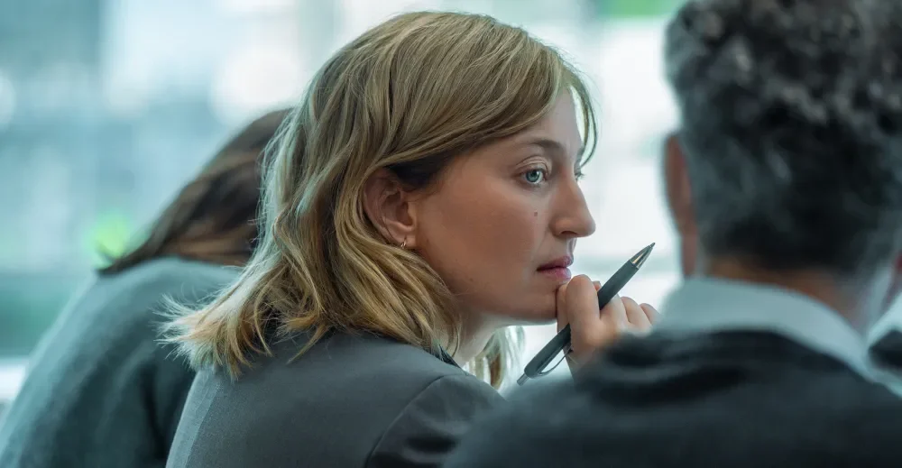 A Good Little Soldier: Alba Rohrwacher num drama laboral morno