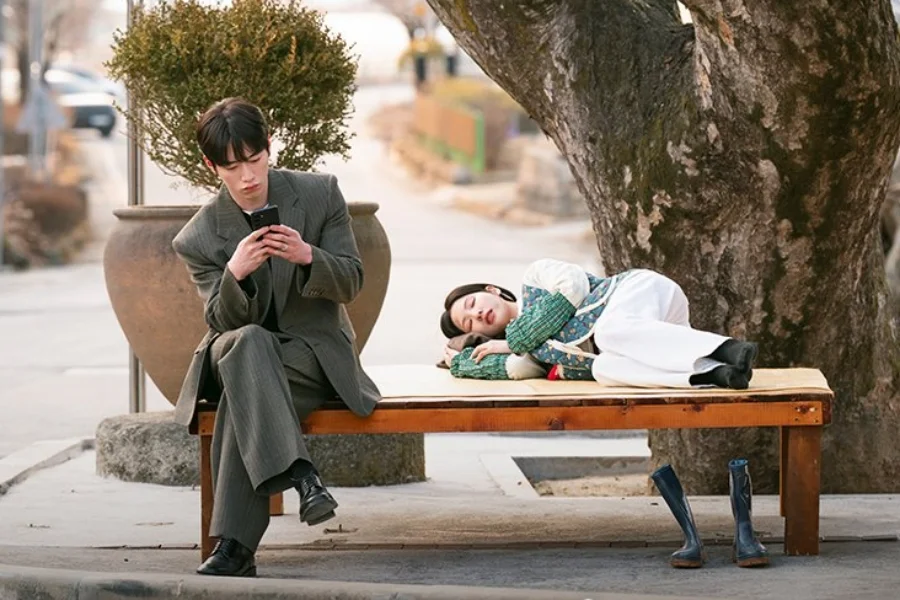 A Love Other Than Yours: Park Soo Ah abala relação de Namgoong Ho