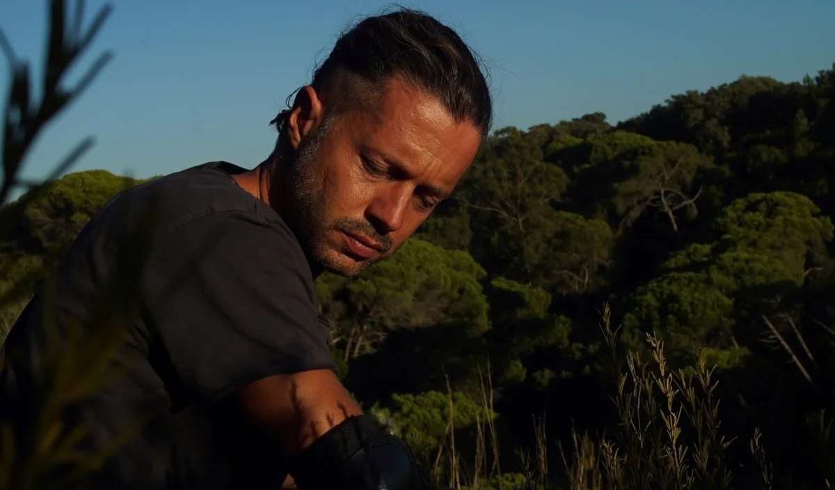 Afonso Pimentel partilha imagem emotiva após morte do pai