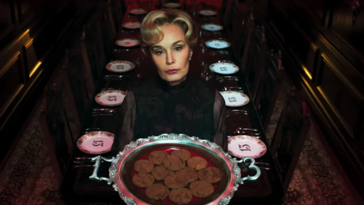 American Horror Story: Jessica Lange volta como quatro personagens