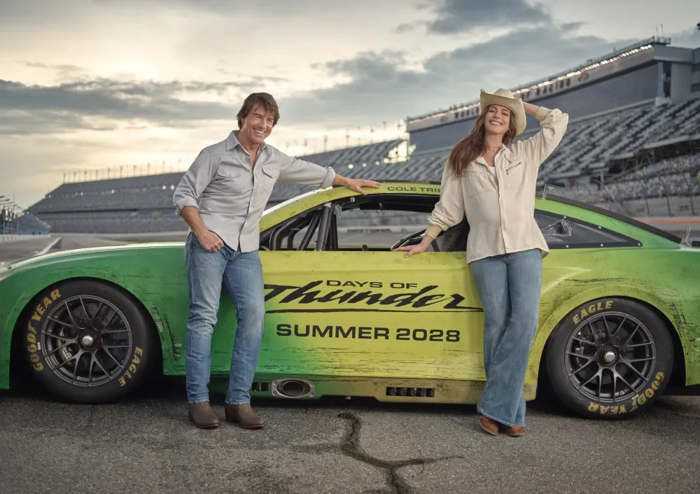 Anne Hathaway em Days of Thunder: regresso com Tom Cruise em IMAX