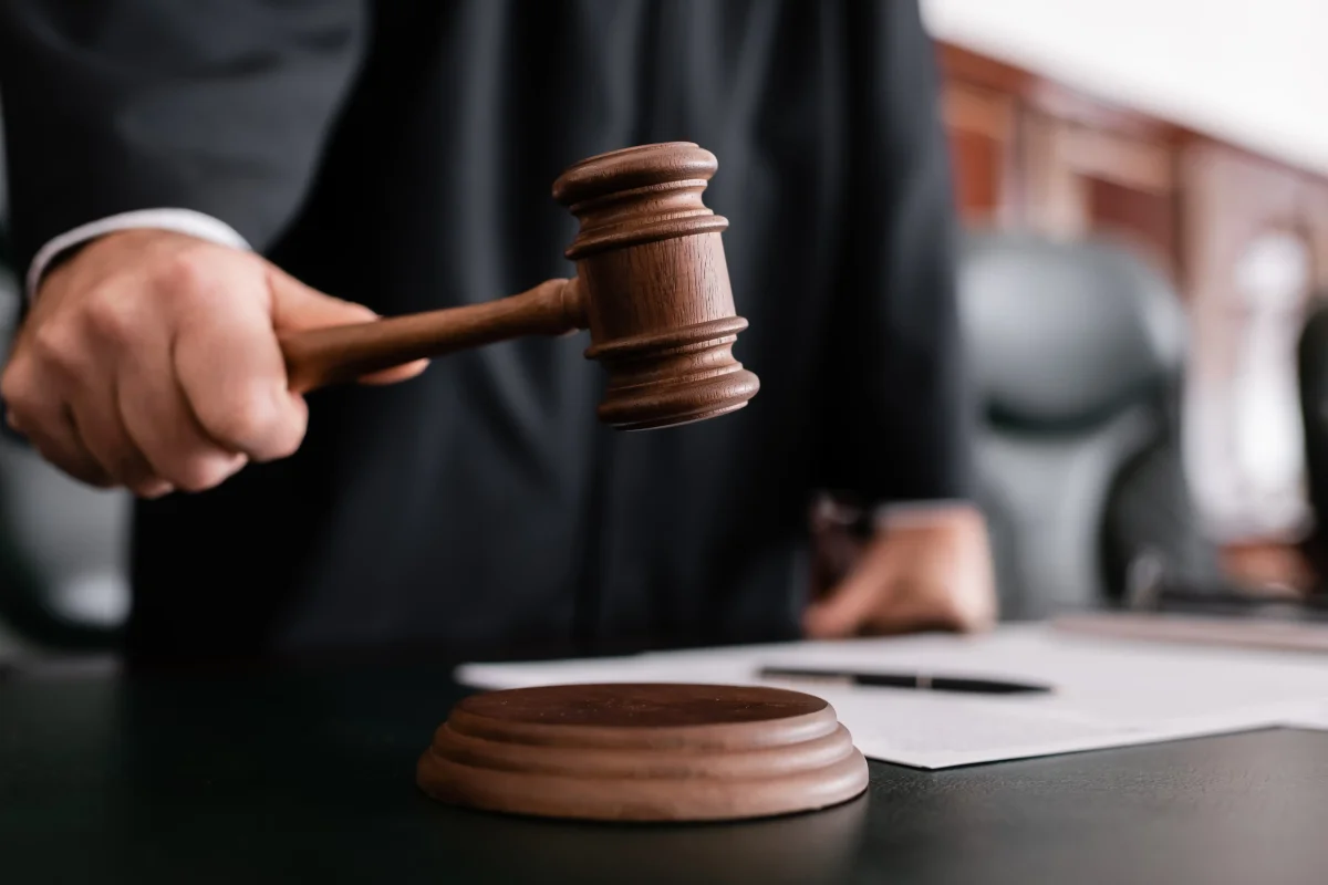 Anthropic: tribunal anula rótulo de risco do Governo