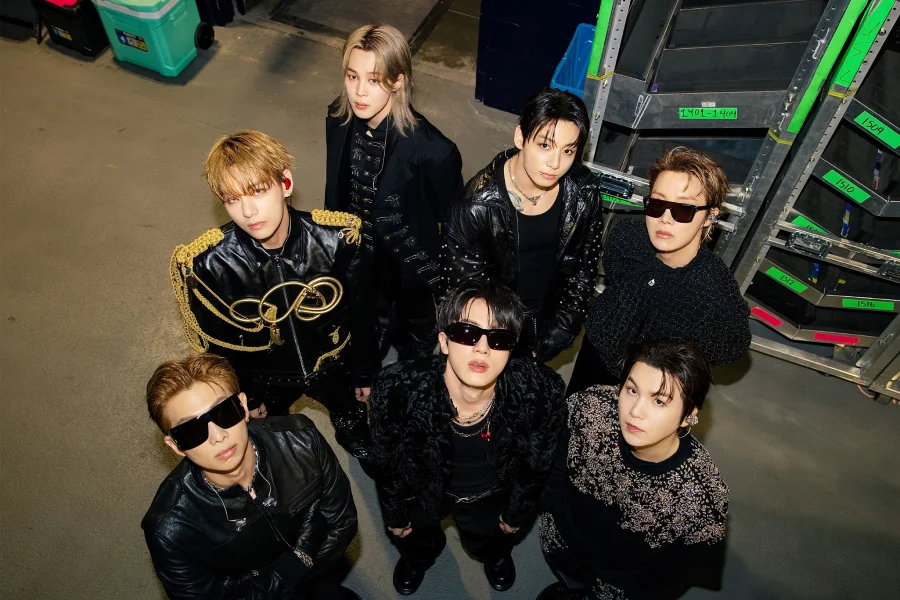 BTS: agência avança contra difamadores e revenda ilegal de bilhetes