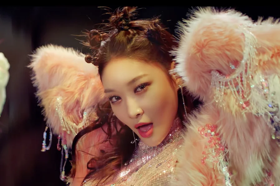 Chungha: "Roller Coaster" torna-se o 2.º MV a atingir 100 milhões de visualizações