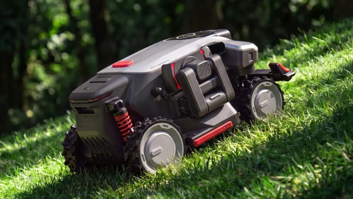 Eufy S2 Max: cortador robótico com braço aparador lateral