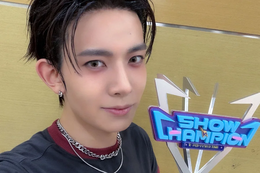 EVAN conquista segundo troféu com "Death of Me" em Show Champion