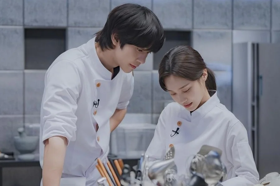 Final Table: Ahn Hyo Seop e Hong Hwa Yeon na competição K-Chef