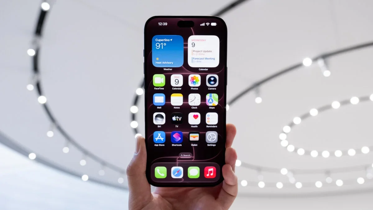 iOS 27: Siri AI passa a criar compromissos e agir por si