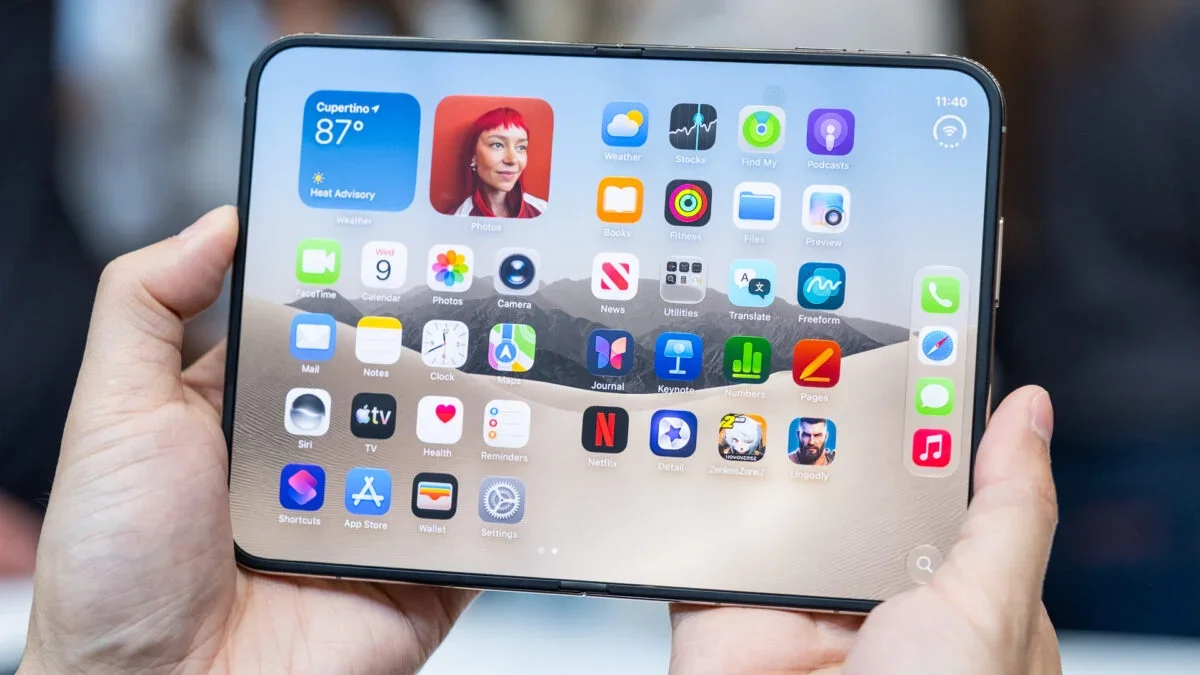 iPhone Duo: ecrã interior com textura tipo papel impressiona