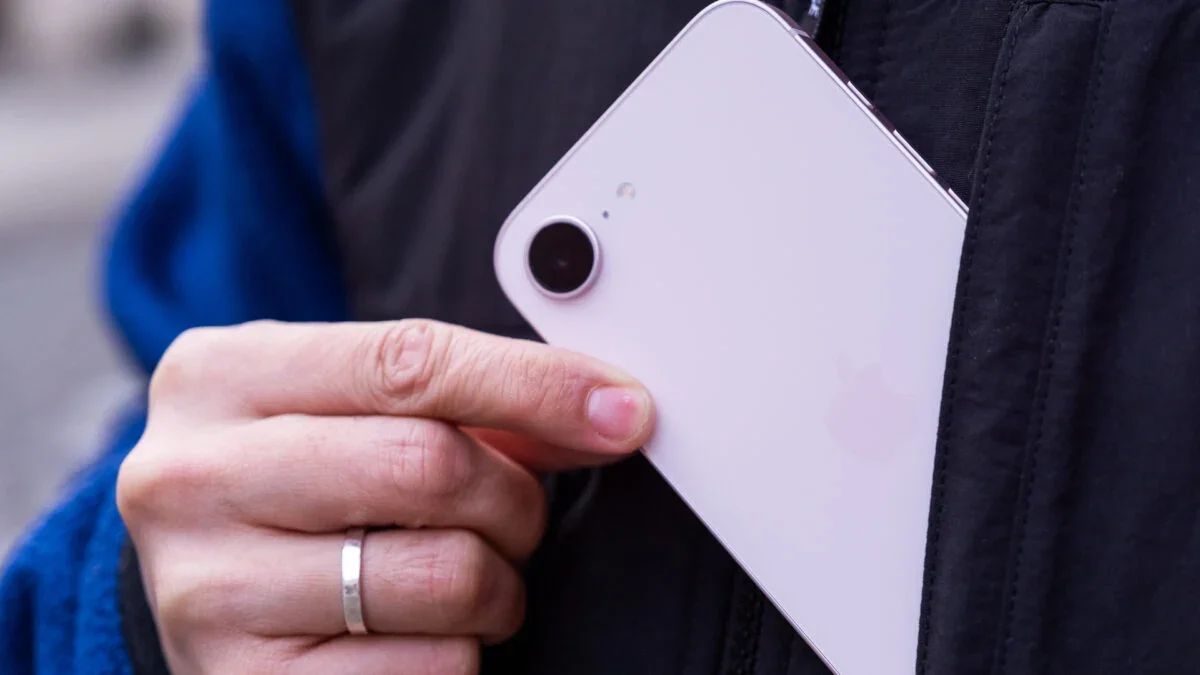 iPhone: Pro sobe $100 e modelos antigos também encarecem