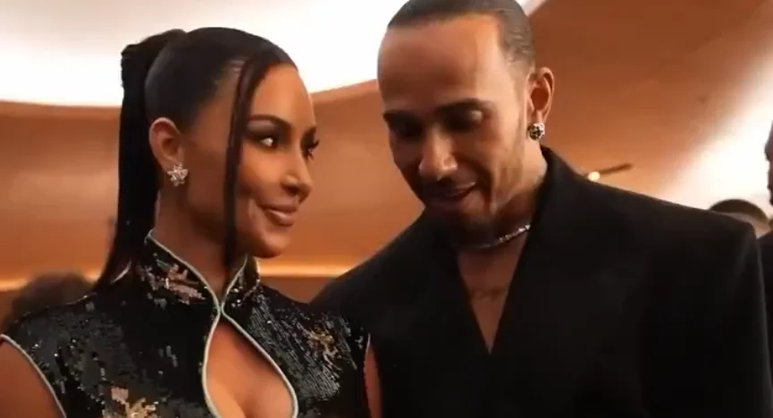 Kim Kardashian e Lewis Hamilton aparecem de mãos dadas no Lucas Museum