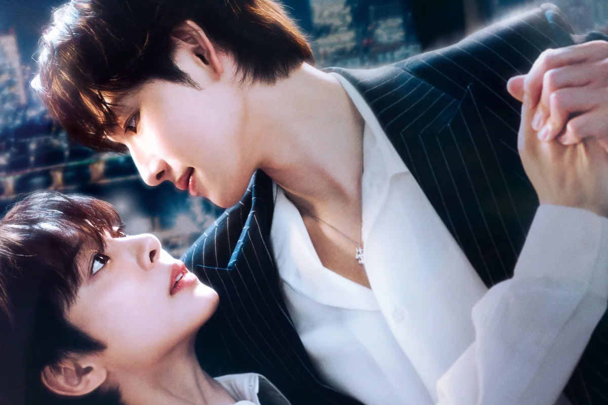 Love in Disguise: posters mostram Yim Si Wan e Seol In Ah em troca de papéis