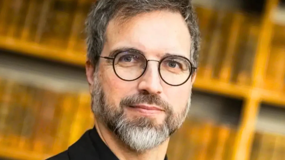 Pedro Chagas Freitas partilha excerto: "Já não tenho paciência"
