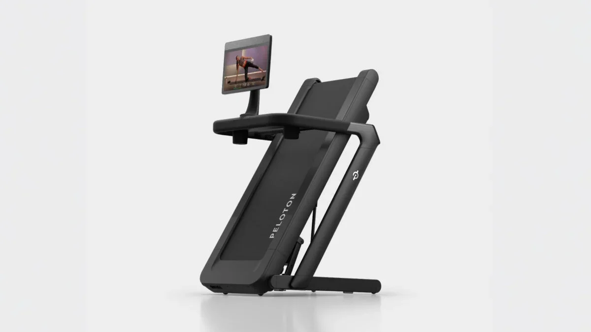 Peloton lança Tread Flex: passadeira dobrável por $2,195