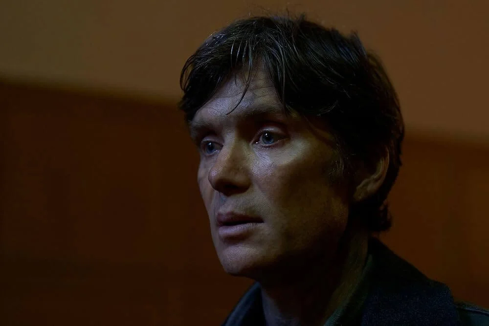 Pequenas Coisas Como Estas: Cillian Murphy expõe o silêncio irlandês