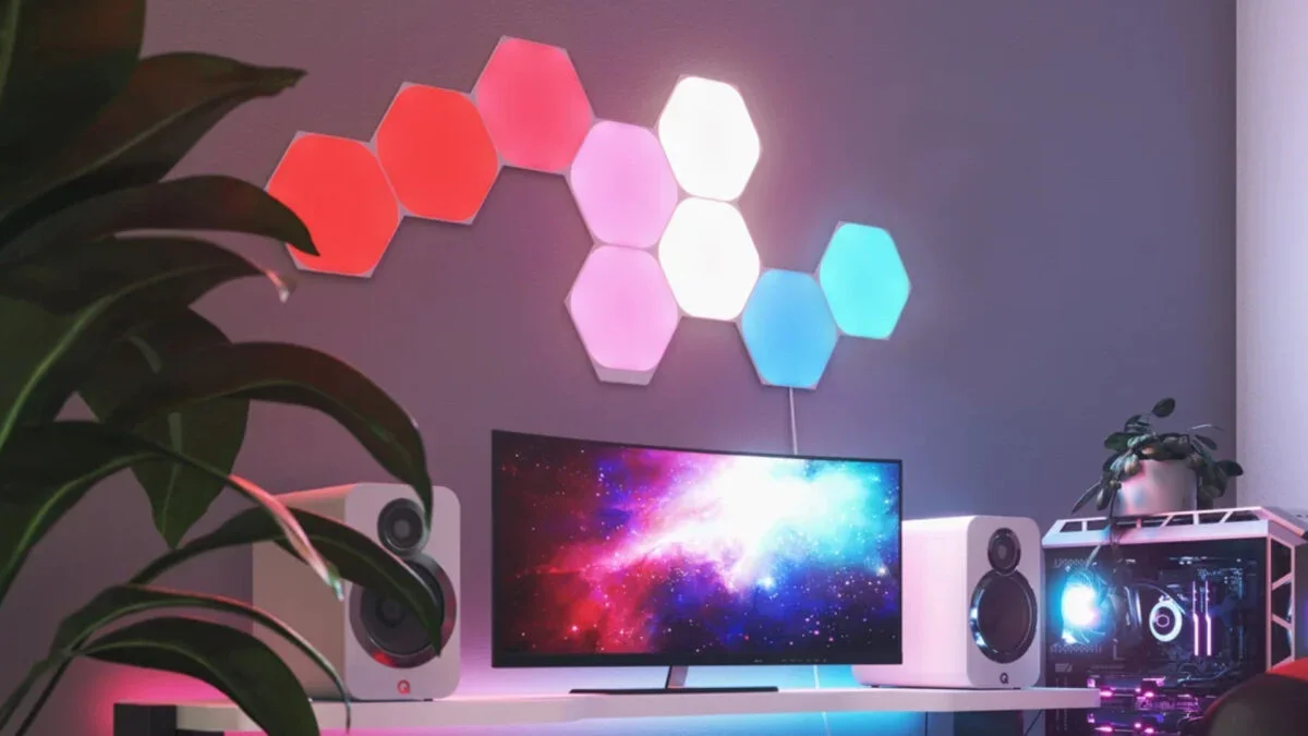 Philips Hue integra Nanoleaf Shapes com módulo de 40 dólares