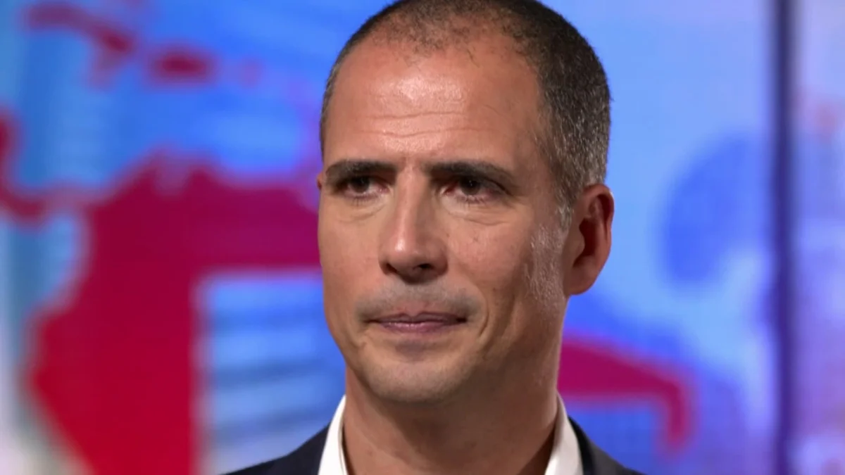 Ricardo Araújo Pereira alerta colegas sobre boicote a festival com Seinfeld