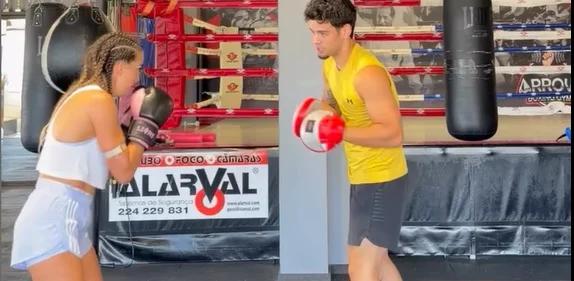 Rute Cardoso mostra avanço no boxe e surpreende seguidores
