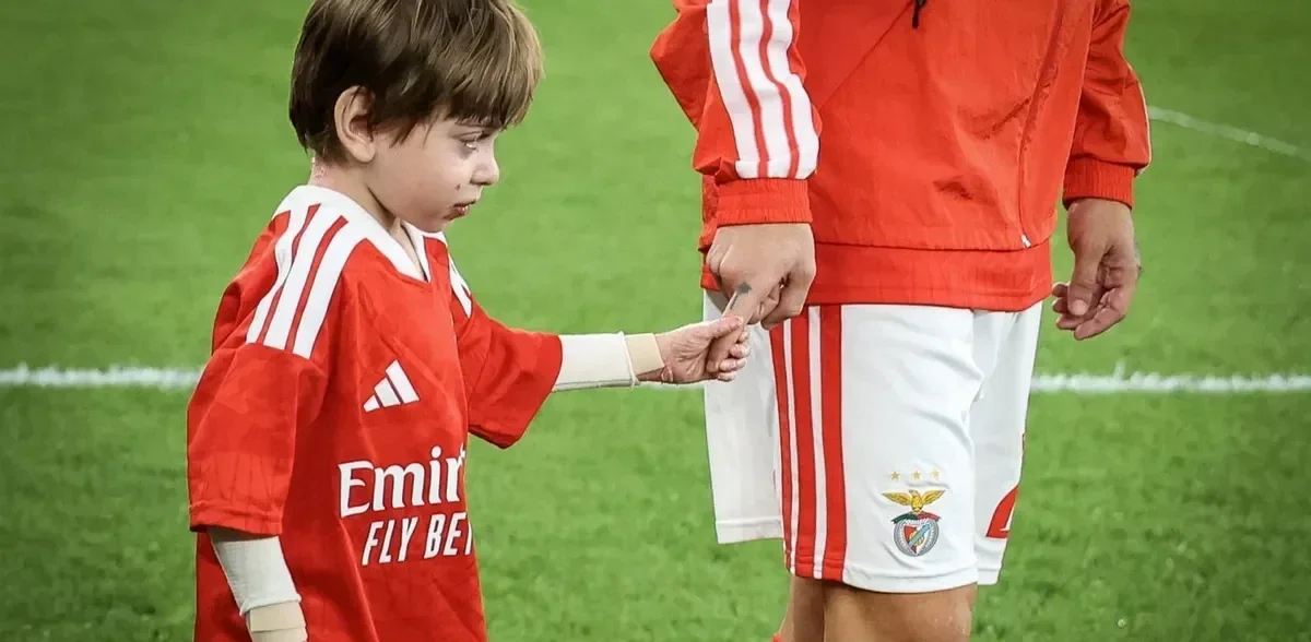 Salvador: menino de 6 anos com feridas e dores constantes comove o país