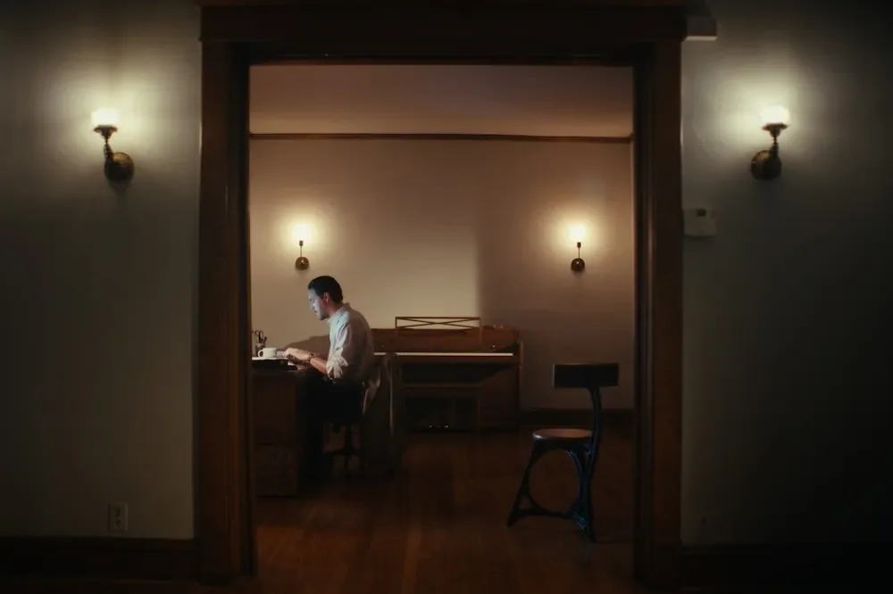The Basics of Philosophy: filme confronta abuso sexual do passado do protagonista