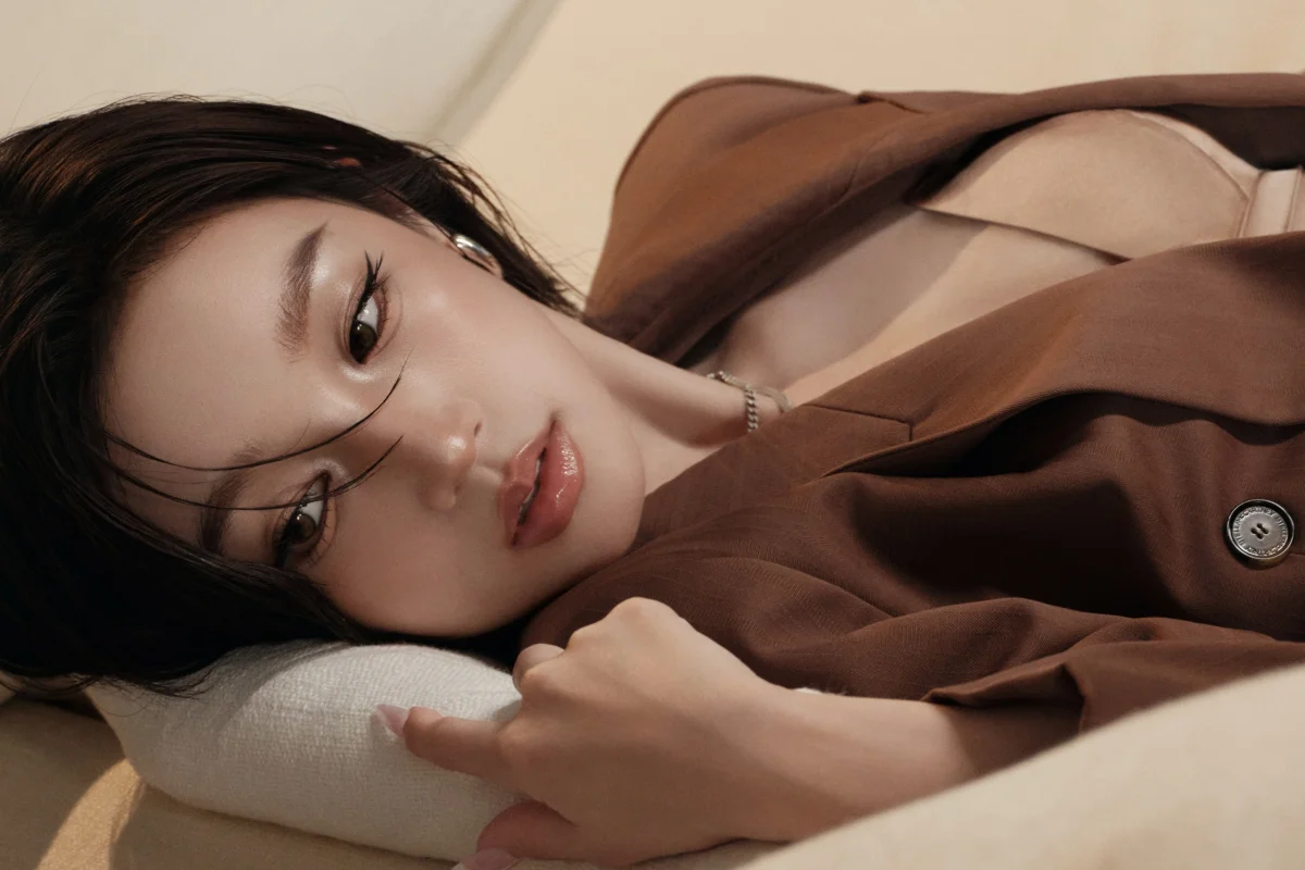 Yuqi anuncia regresso solo com o mini-álbum "27" e primeiros teasers